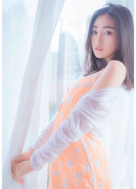 曼联两人本月仍可能离队！曝不买中场原因，强留新帝星有特别计划